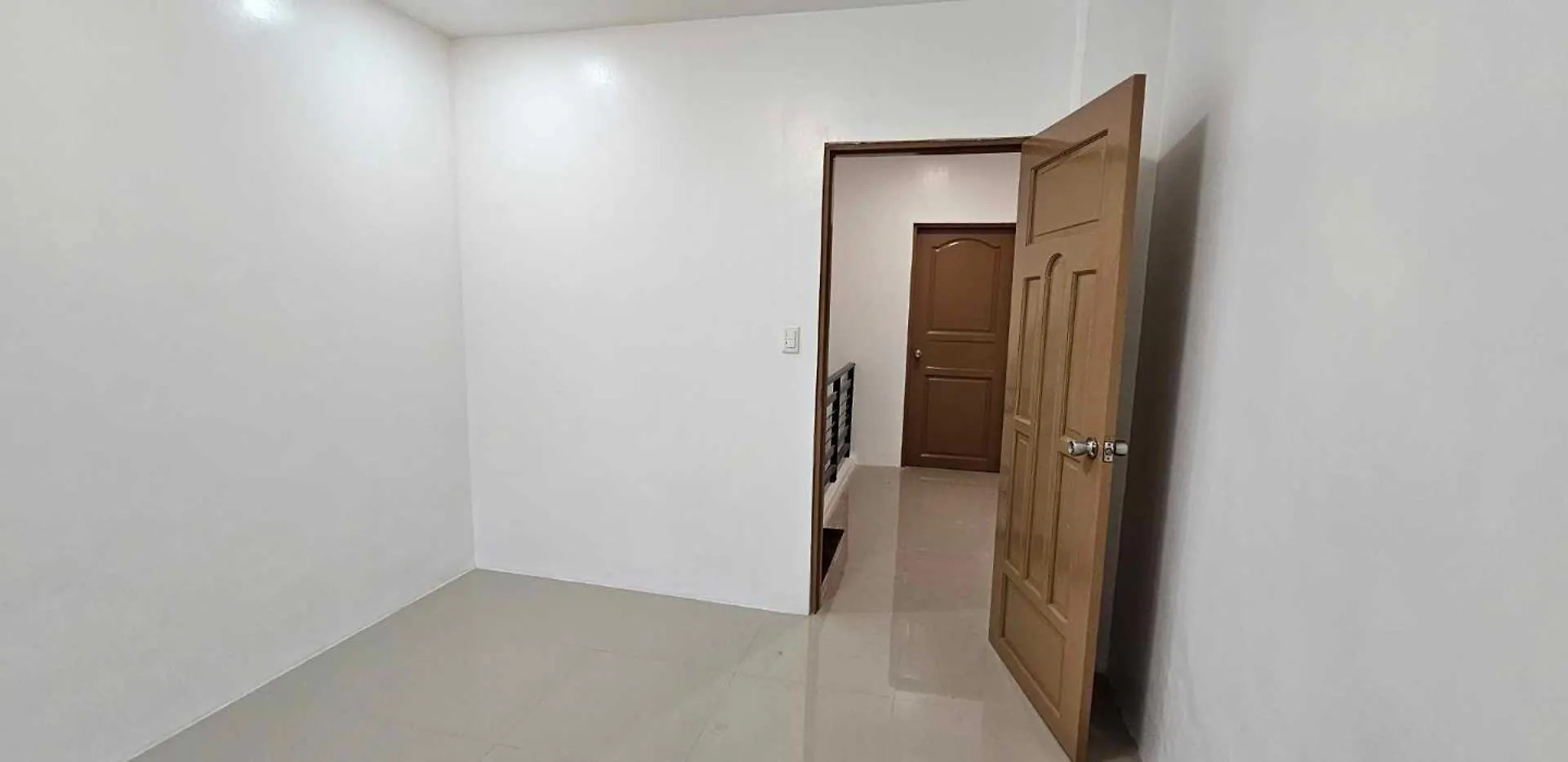 2 Storey House W 2 Bedroom And Own Parking Manila Philippines
