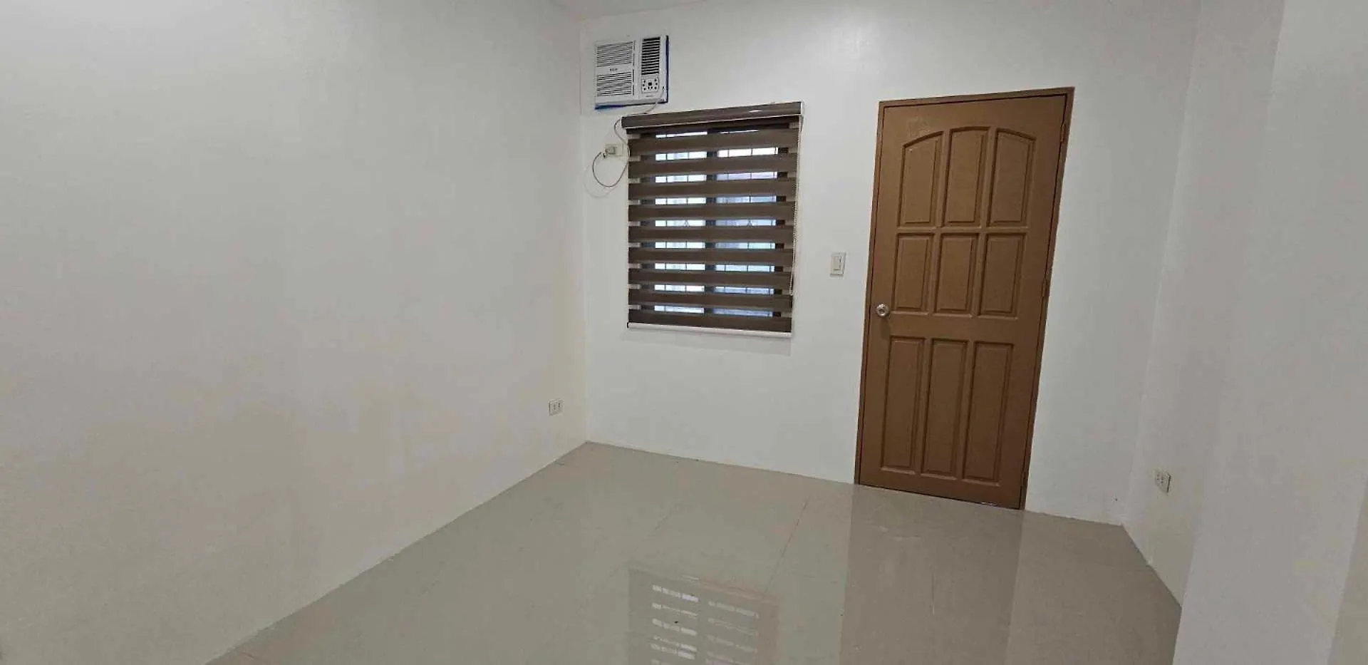 2 Storey House W 2 Bedroom And Own Parking Manila